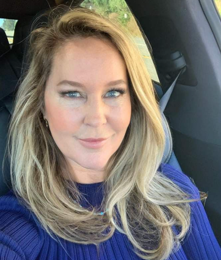 <em><strong>Nicole, 31 ~ Verified Buyer</strong></em>